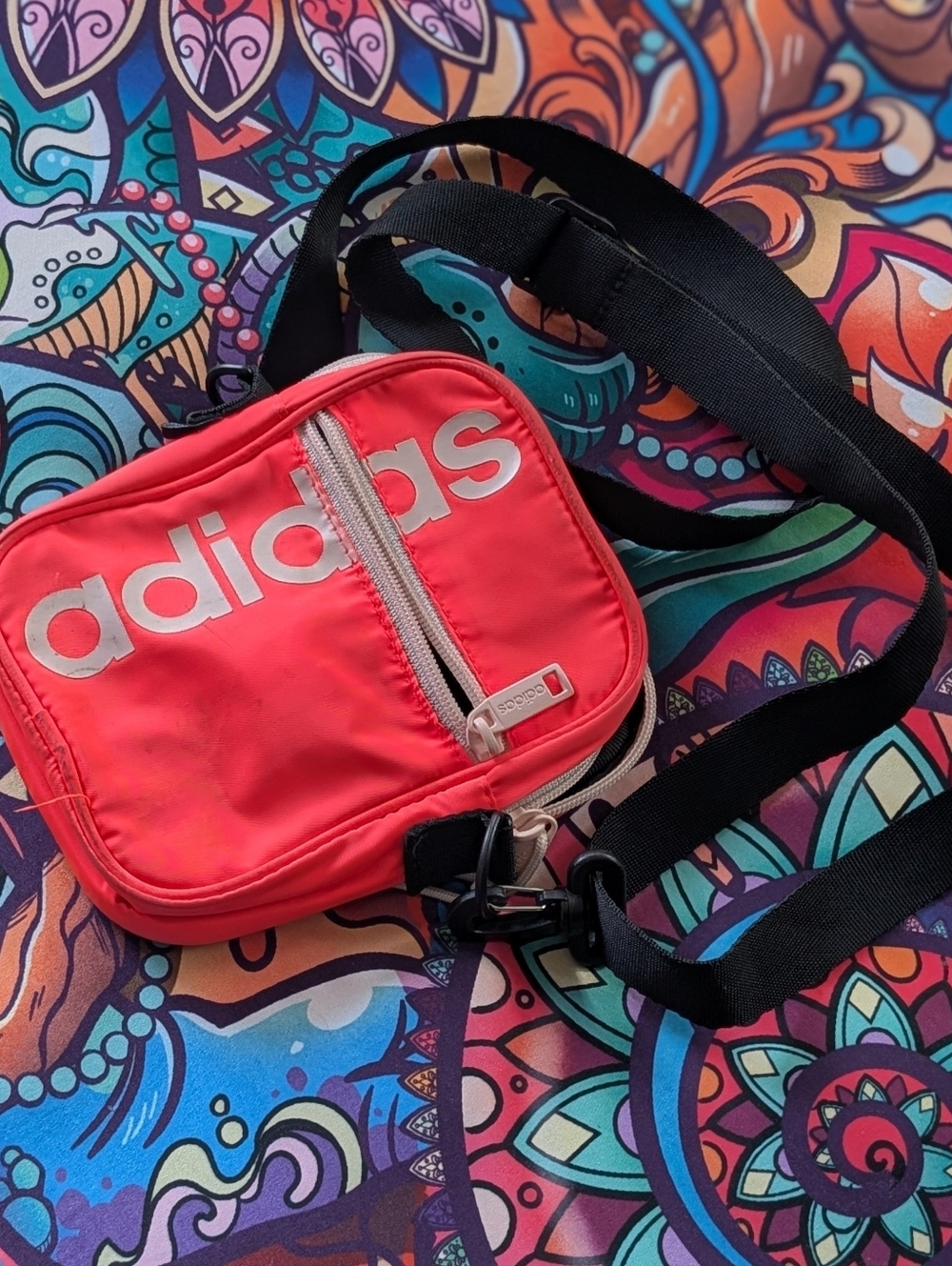 Adidas Neon Coral Pink Crossbody Adjustable Strap Zip Bag Festival Summer - Picture 2 of 8